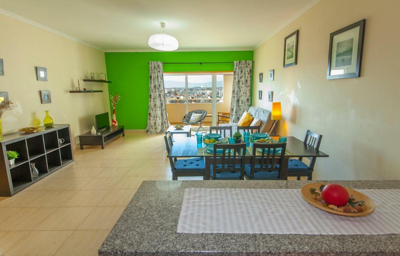 70m² 2 slaapkamer, 2 privé badkamer Appartement in Praia do Vau Portimão Buitenkant foto