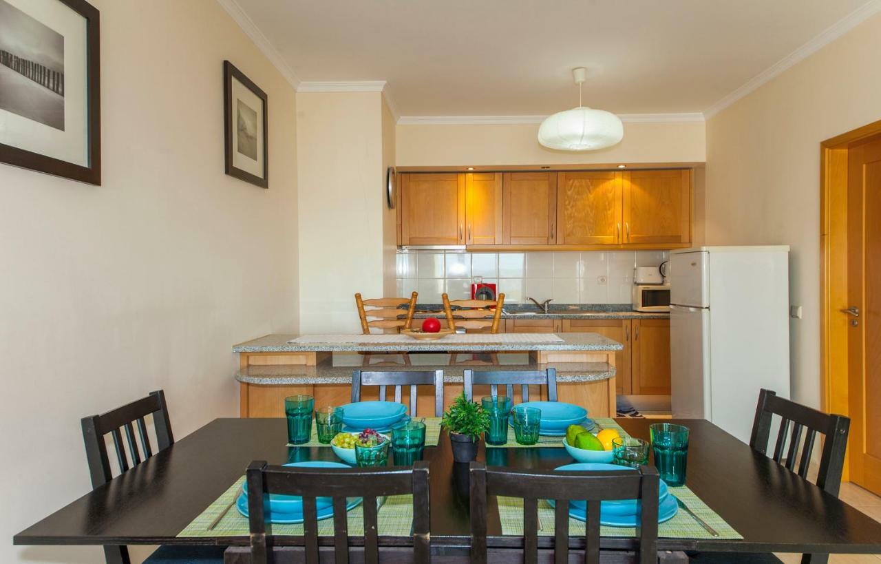 70m² 2 slaapkamer, 2 privé badkamer Appartement in Praia do Vau Portimão Buitenkant foto