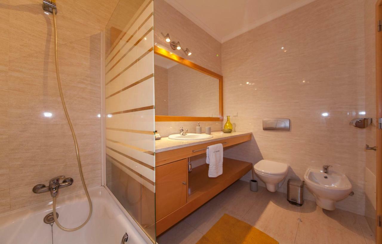 70m² 2 slaapkamer, 2 privé badkamer Appartement in Praia do Vau Portimão Buitenkant foto